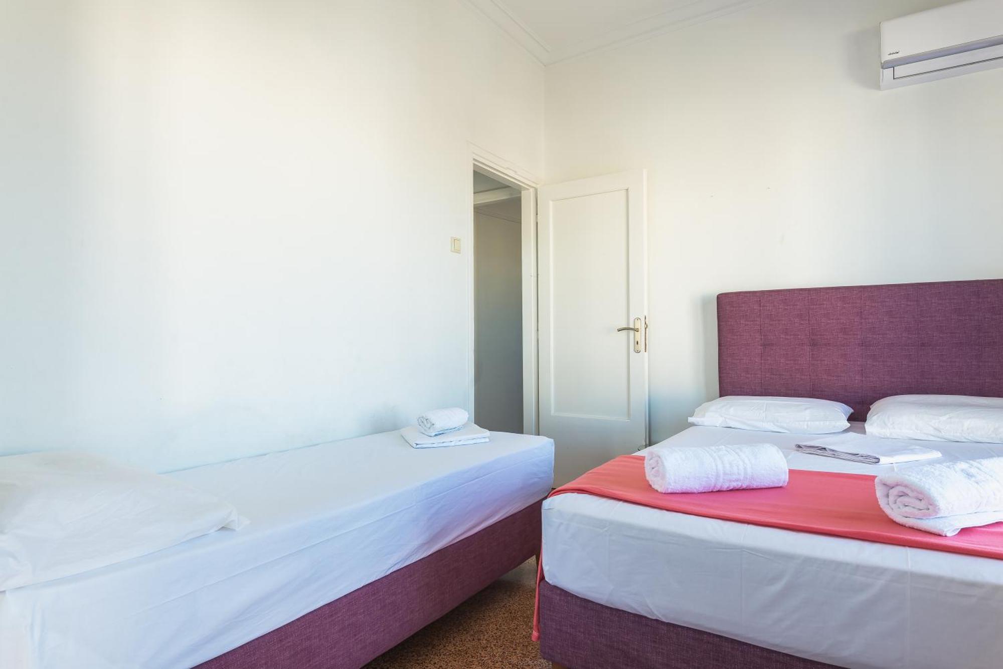 Super Paradise Apartments เอเธนส์ ภายนอก รูปภาพ