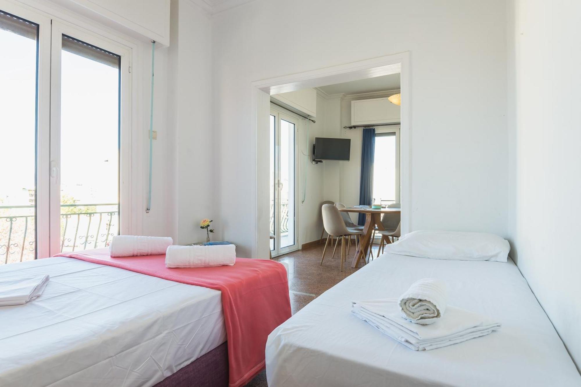 Super Paradise Apartments เอเธนส์ ภายนอก รูปภาพ