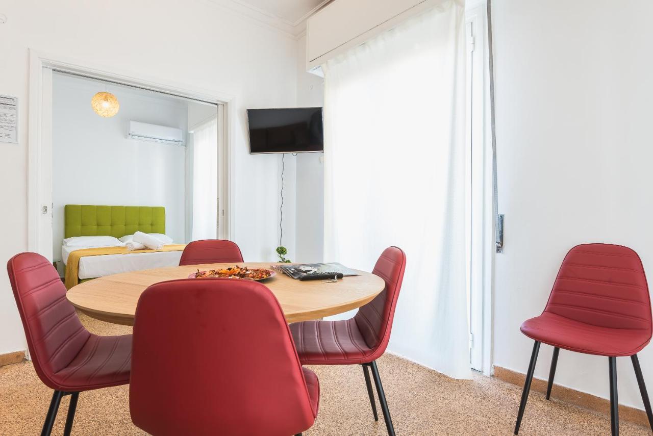 Super Paradise Apartments เอเธนส์ ภายนอก รูปภาพ